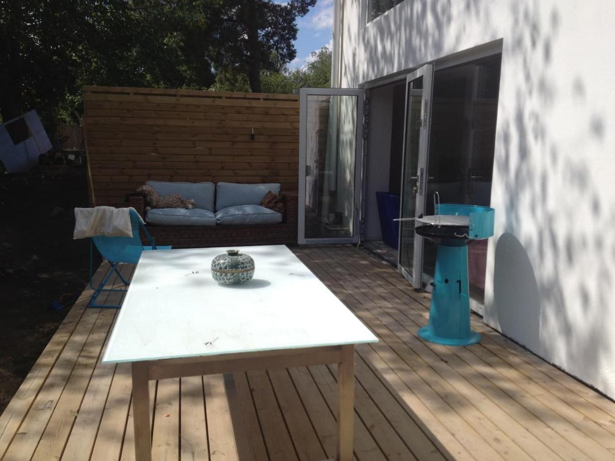 Townhouse On Arlanda Stockholm Metro Line - Easy Checkin Villa Sollentuna Luaran gambar