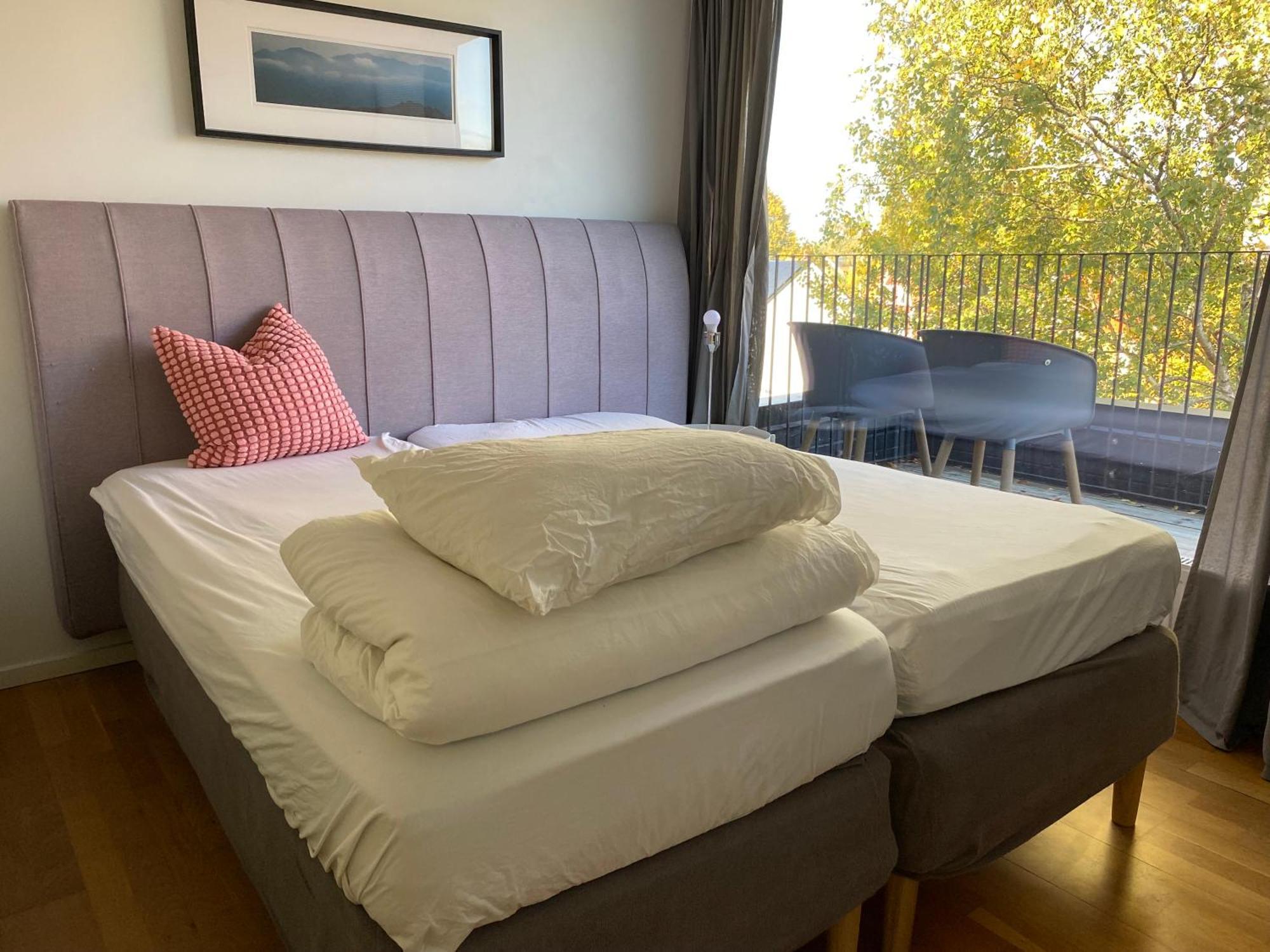 Townhouse On Arlanda Stockholm Metro Line - Easy Checkin Villa Sollentuna Luaran gambar
